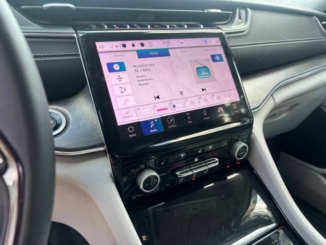 2022 Jeep Grand Cherokee L Overland 4x4