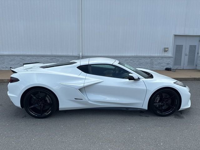 2025 Chevrolet Corvette E-Ray 2LZ