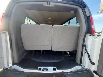 2026 Chevrolet Express Passenger 1LS
