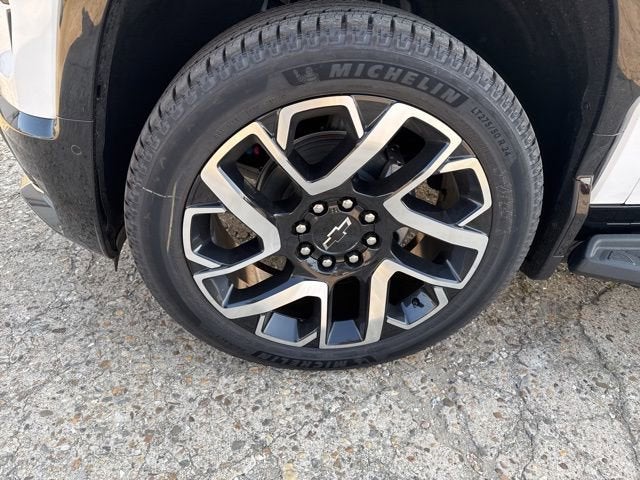 2024 Chevrolet Silverado EV RST