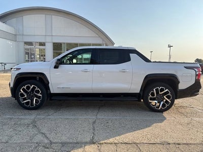 2024 Chevrolet Silverado EV RST