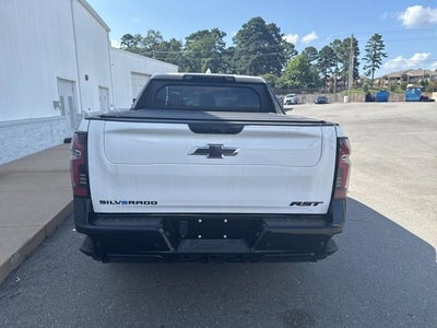 2024 Chevrolet Silverado EV RST