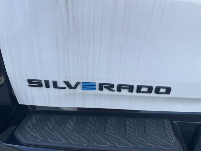 2024 Chevrolet Silverado EV RST