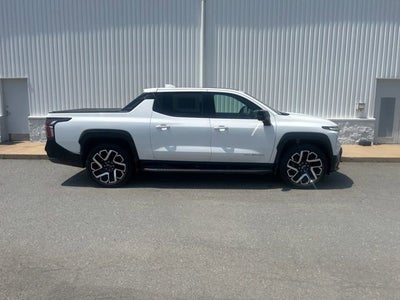 2024 Chevrolet Silverado EV RST