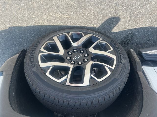 2024 Chevrolet Silverado EV RST