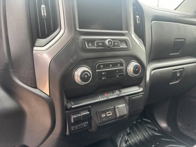 2023 GMC Sierra 3500 HD Chassis Cab Pro