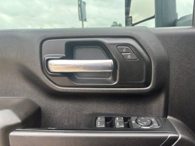 2023 GMC Sierra 3500 HD Chassis Cab Pro