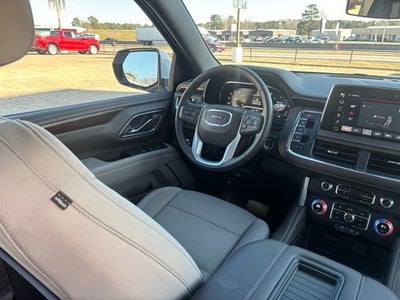 2024 GMC Yukon XL SLE