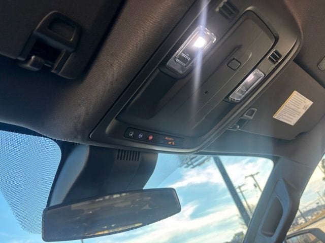 2024 GMC Yukon XL SLE