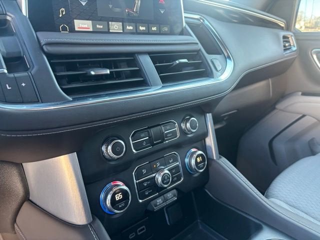 2024 GMC Yukon XL SLE