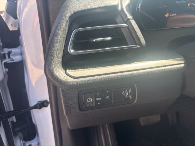 2027 Chevrolet Traverse LT - Photo 22