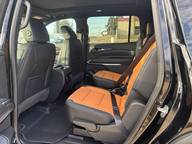 2027 Chevrolet Traverse Z71 - Photo 12