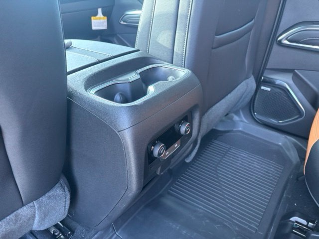 2027 Chevrolet Traverse Z71 - Photo 21