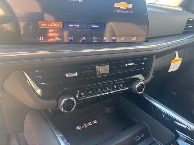 2026 Chevrolet Suburban Z71 - Photo 20