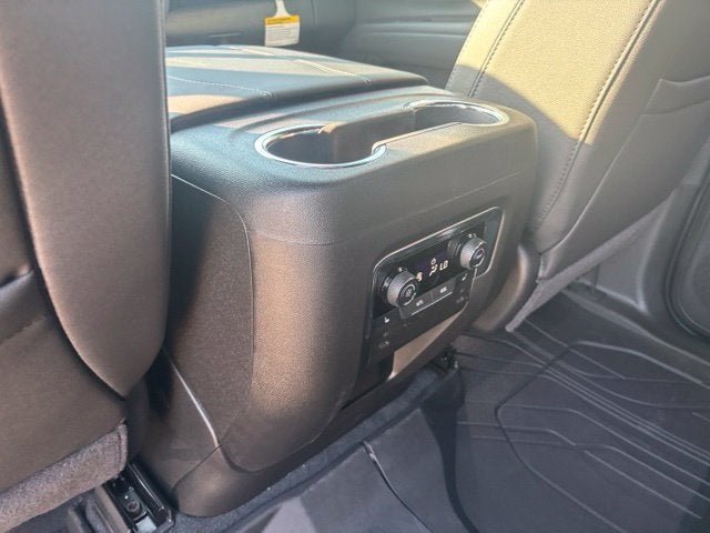 2026 Chevrolet Suburban Z71 - Photo 22