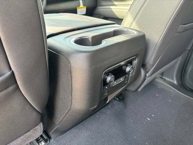 2026 Chevrolet Suburban RST - Photo 25