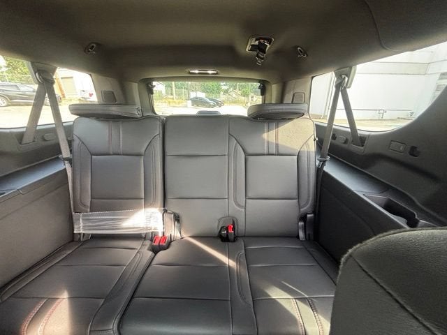 2026 Chevrolet Suburban RST - Photo 26