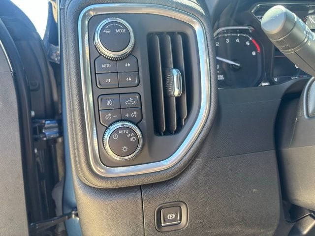 2022 GMC Sierra 1500 Limited Elevation