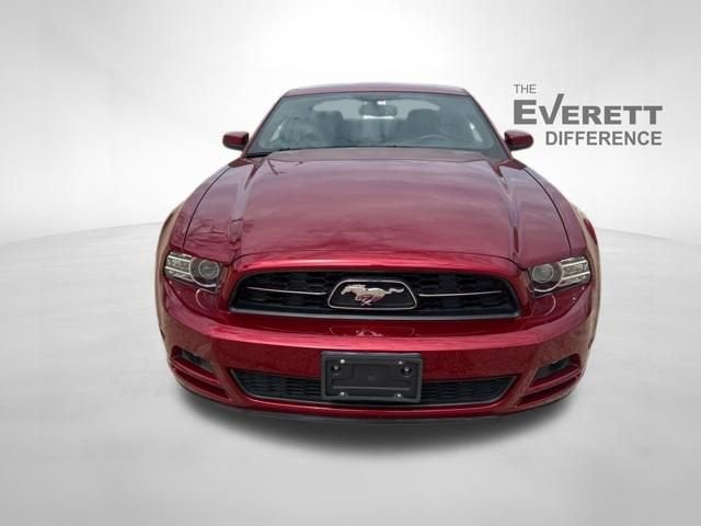 2014 Ford Mustang V6