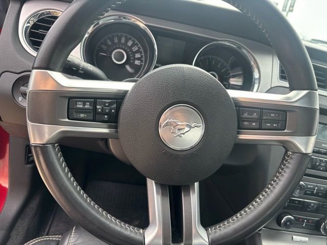 2014 Ford Mustang V6