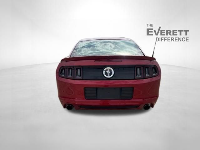 2014 Ford Mustang V6