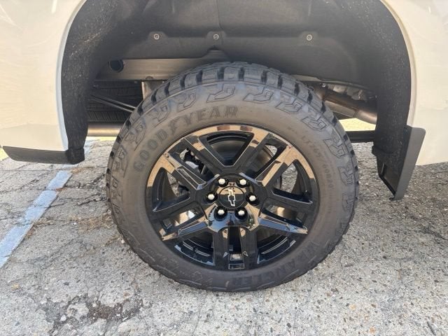 2026 Chevrolet Silverado 1500 LT Trail Boss - Photo 9