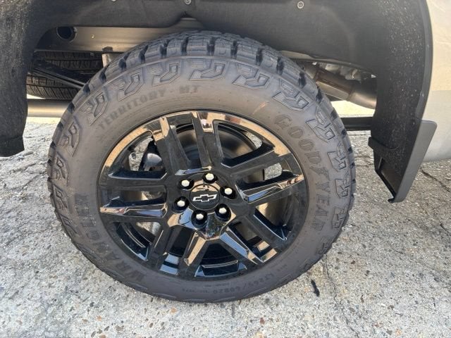 2026 Chevrolet Silverado 1500 LT Trail Boss - Photo 9