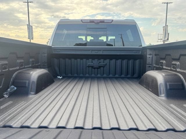 2026 Chevrolet Silverado 1500 ZR2 - Photo 10