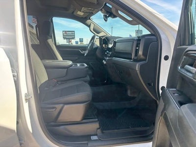 2024 GMC Sierra 1500 SLE