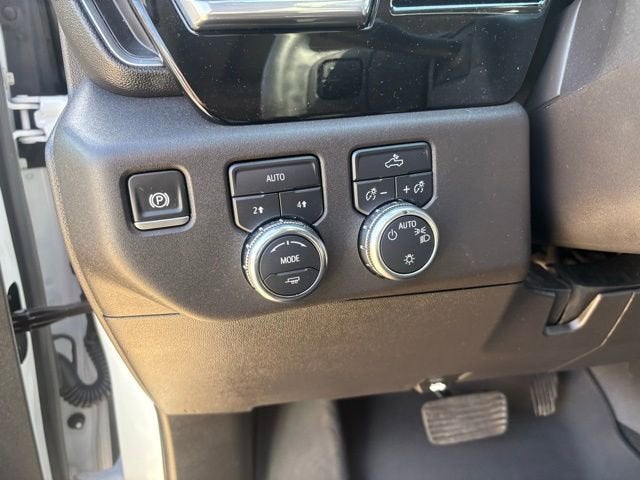 2024 GMC Sierra 1500 SLE