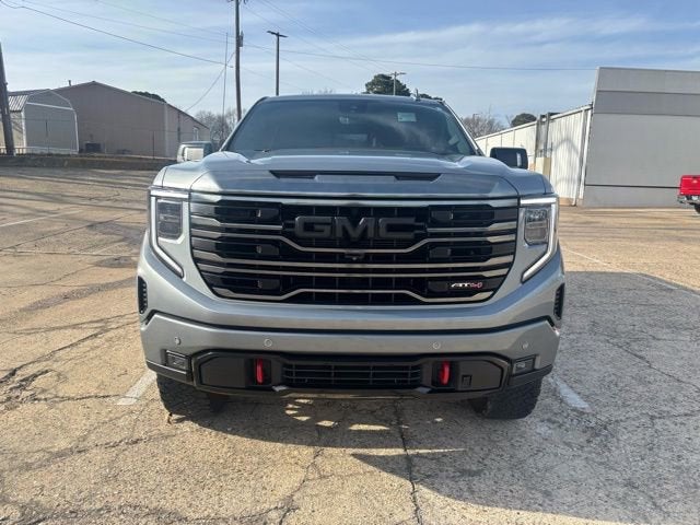 Used 2023 GMC Sierra 1500 AT4 with VIN 3GTUUEE82PG256339 for sale in Little Rock