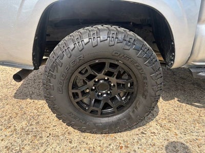 2023 Toyota Tacoma 4WD SR