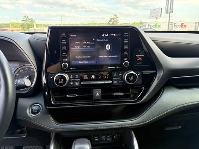 2022 Toyota Highlander XSE
