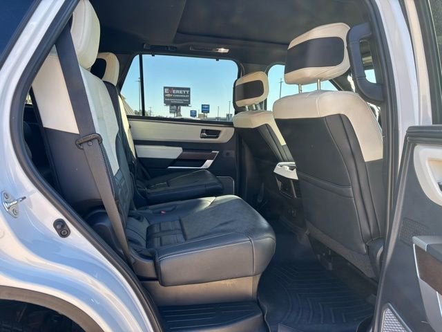 2024 Toyota Sequoia Capstone