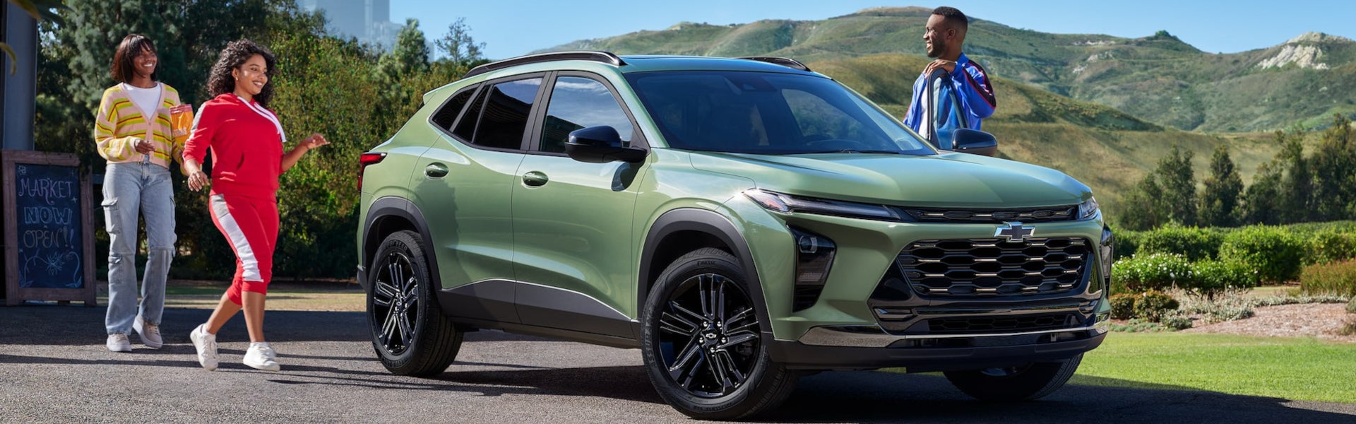 The infotainment system in the 2025 Chevrolet Trax in Benton, AR